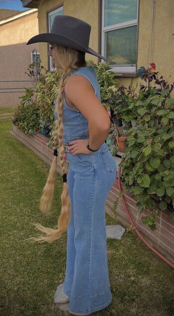 Full leaked Lexi floro private onlyfans photo