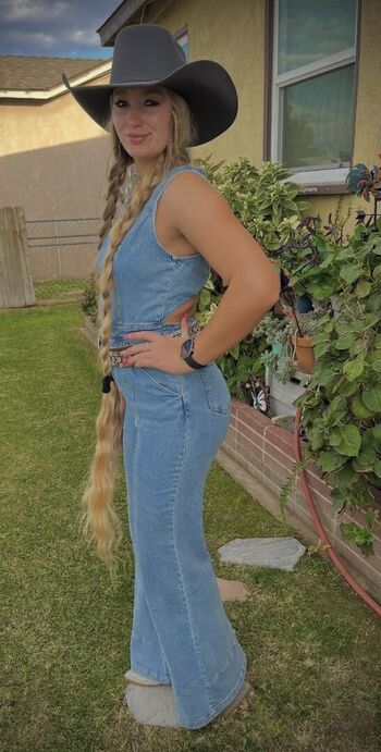 Full leaked Lexi floro private onlyfans photo