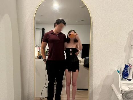 Full leaked Lexi poll private photo