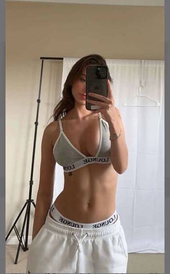 Full leaked Lexi skyee page private onlyfans photo