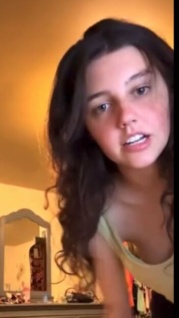 Full leaked Lexivalora private photo