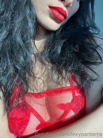 Full leaked Lexypanterra private photo