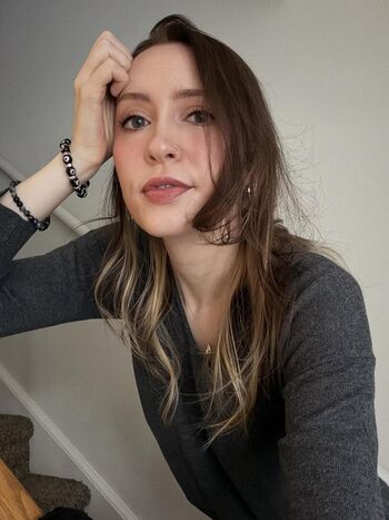 Full leaked Leyaroundwithme private onlyfans photo