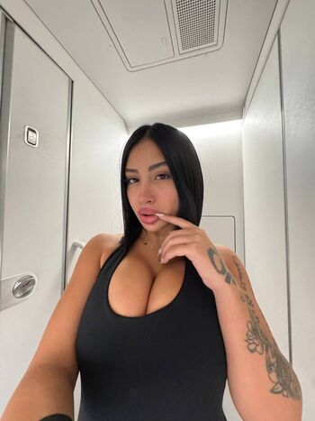 Full leaked Leyla amari private onlyfans photo