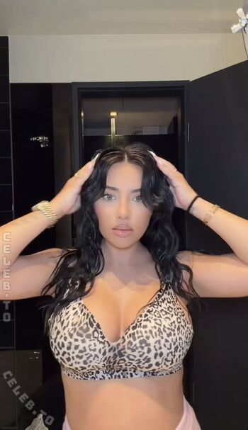 Full leaked Leyla lahouar private photo