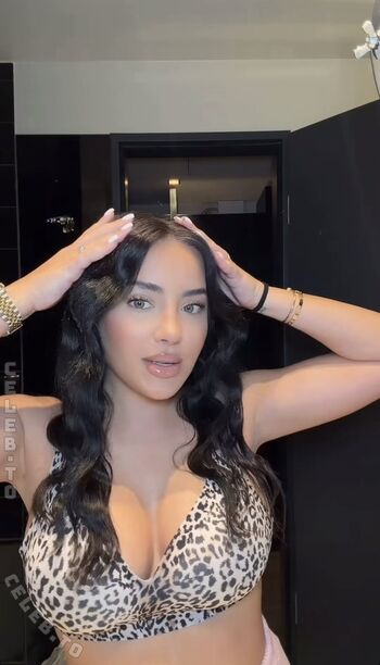 Full leaked Leyla lahouar private photo