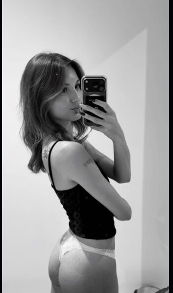 Full leaked Leynavrt private photo