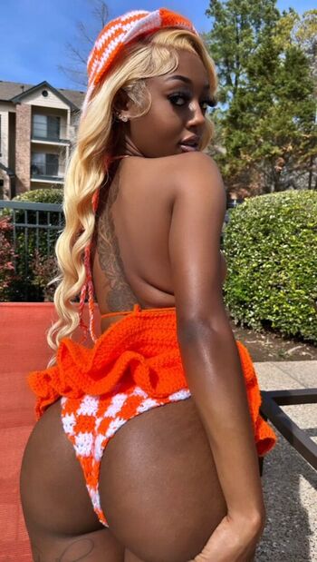 Full leaked Lia bland private onlyfans photo