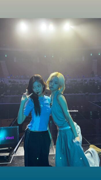 Full leaked Lia itzy private onlyfans photo