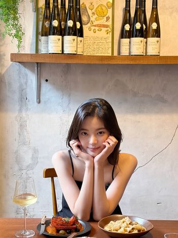 lia_loves___