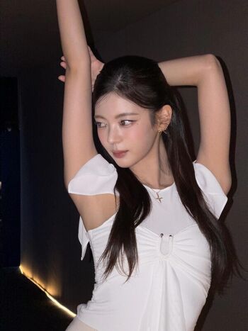 lia_loves___