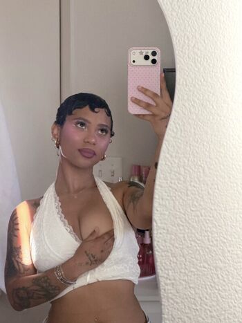 Full leaked Liaaevr private photo
