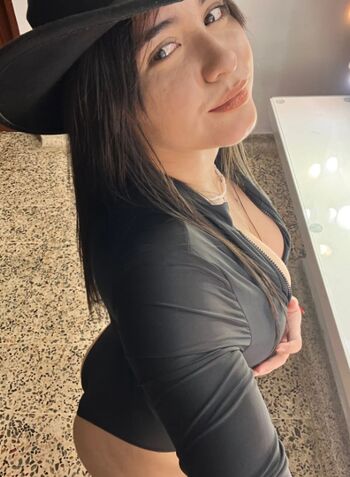 Full leaked Lianabernocchi liana bernocchi private onlyfans photo