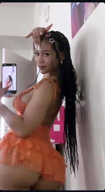 lianavaa