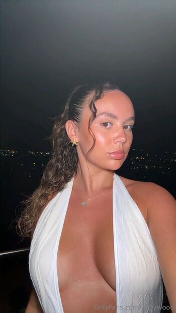 Full leaked Libby wood private onlyfans photo