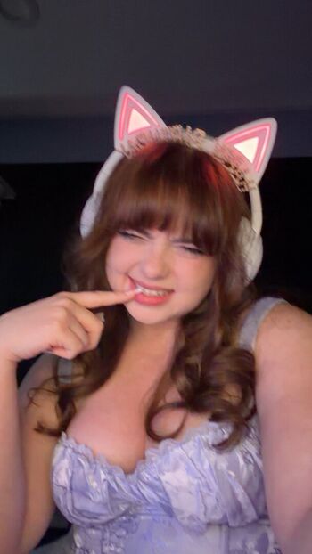 Full leaked Licibops private onlyfans photo