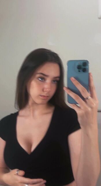 Full leaked Lidyuh page private photo