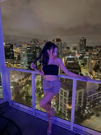 Full leaked Lifebeingdest private photo