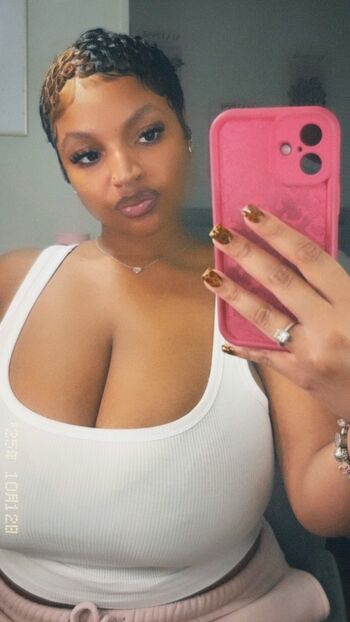 Full leaked Lifeeofjanaeee private photo