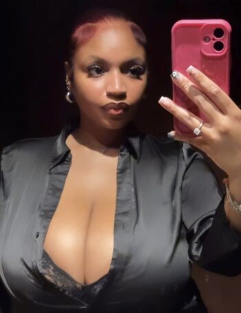 Full leaked Lifeeofjanaeee private photo