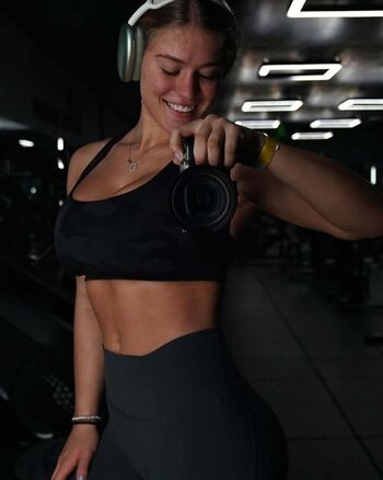 Full leaked Liftwithalix page private onlyfans photo