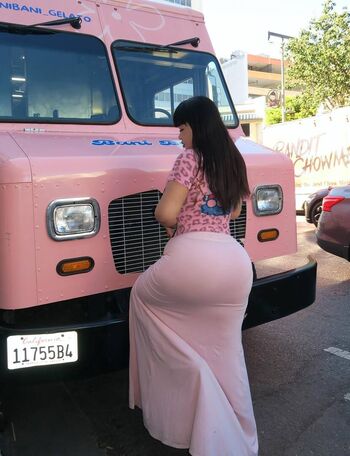 Full leaked Likkleyani private photo