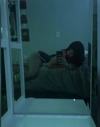 Full leaked Lil bean private onlyfans photo