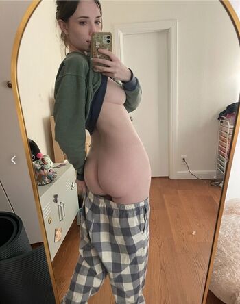 Full leaked Lil blueberry private onlyfans photo