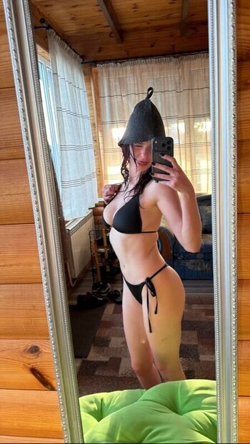 Full leaked Lil fridge private photo