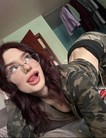Full leaked Lil fridge private photo