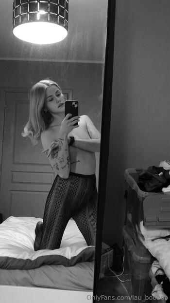 Full leaked Lil lau private onlyfans photo