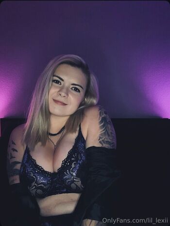 Full leaked Lil lexii page private photo