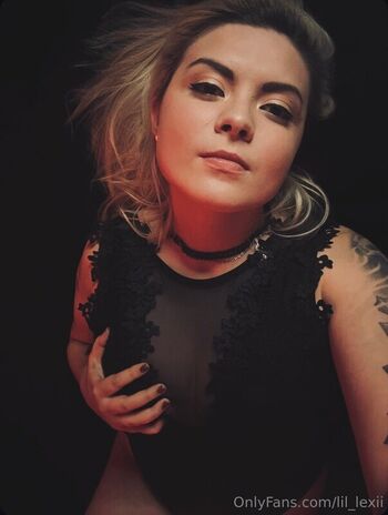 Full leaked Lil lexii page private photo