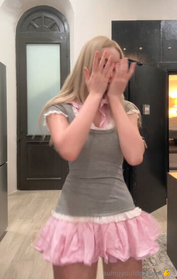 Full leaked Lil tay private photo