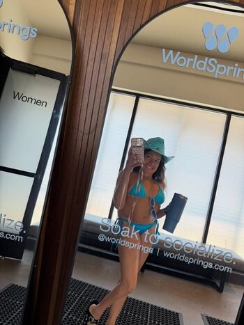 Full leaked Lila hart page private photo