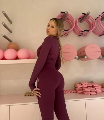 Full leaked Lila janowska private onlyfans photo