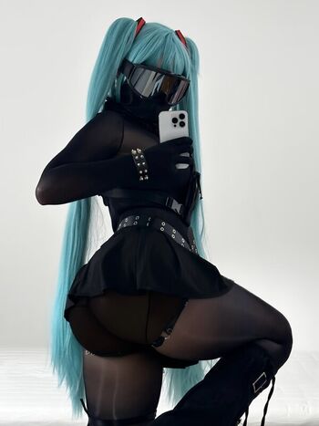 Lila Minx