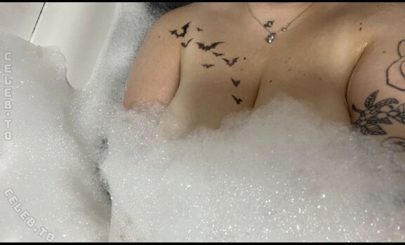 Full leaked Lilacmew private photo