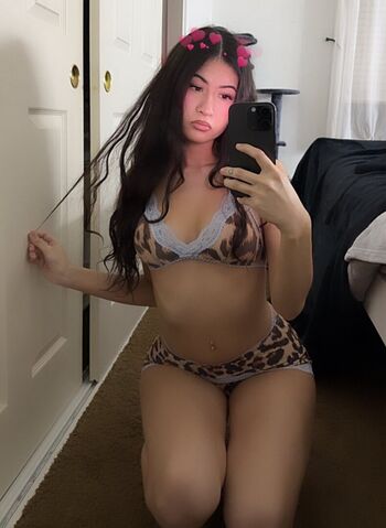 Full leaked Lilasianbaddiee private onlyfans photo