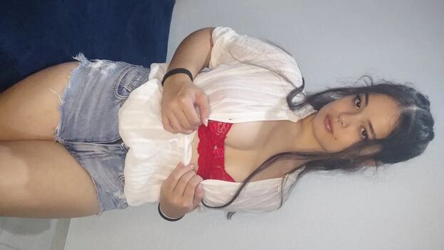 Full leaked Lilasiangirl private photo