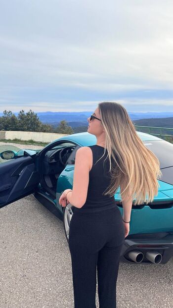 Full leaked Lilaspeach private photo