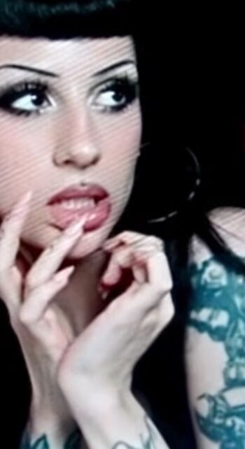 Full leaked Lilbatty private onlyfans photo