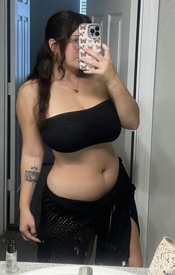 Full leaked Lilbbg private onlyfans photo
