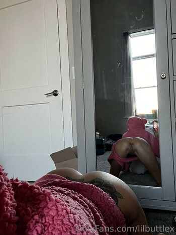 Full leaked Lilbuttlex page private photo