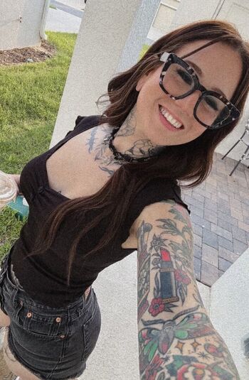 Full leaked Lilcannolii private photo