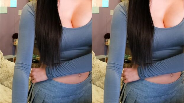 Full leaked Lilchiipmunk page private onlyfans photo