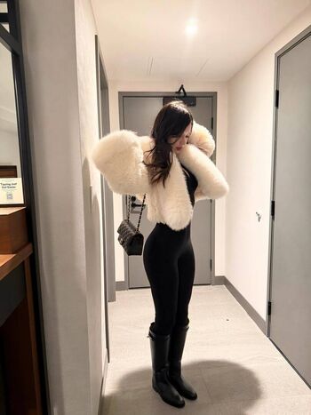 Full leaked Lilchiipmunk page private onlyfans photo