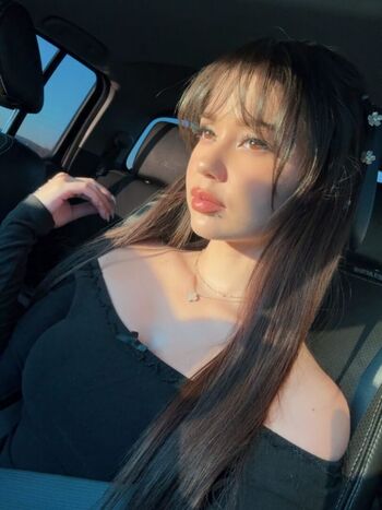 Full leaked Lilchiipmunk private onlyfans photo