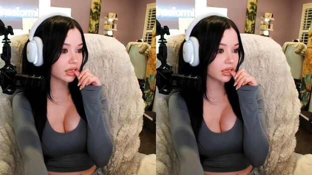 Full leaked Lilchiipmunk private photo