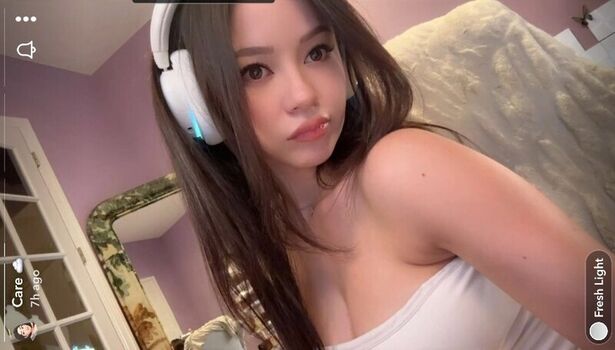 Full leaked Lilchiipmunk private photo